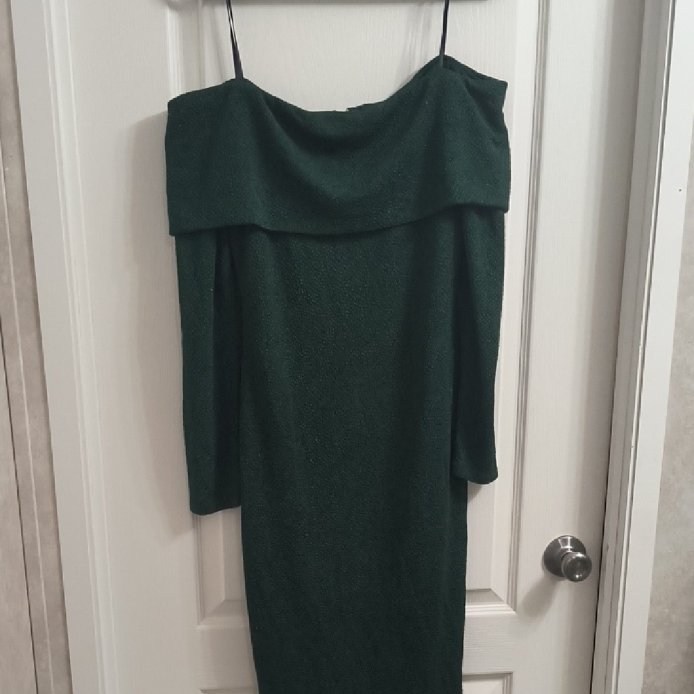 Premier Dark Green Off-Shoulder Dress